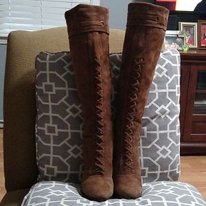 Boutique 58 tall suede boots sz 7 M